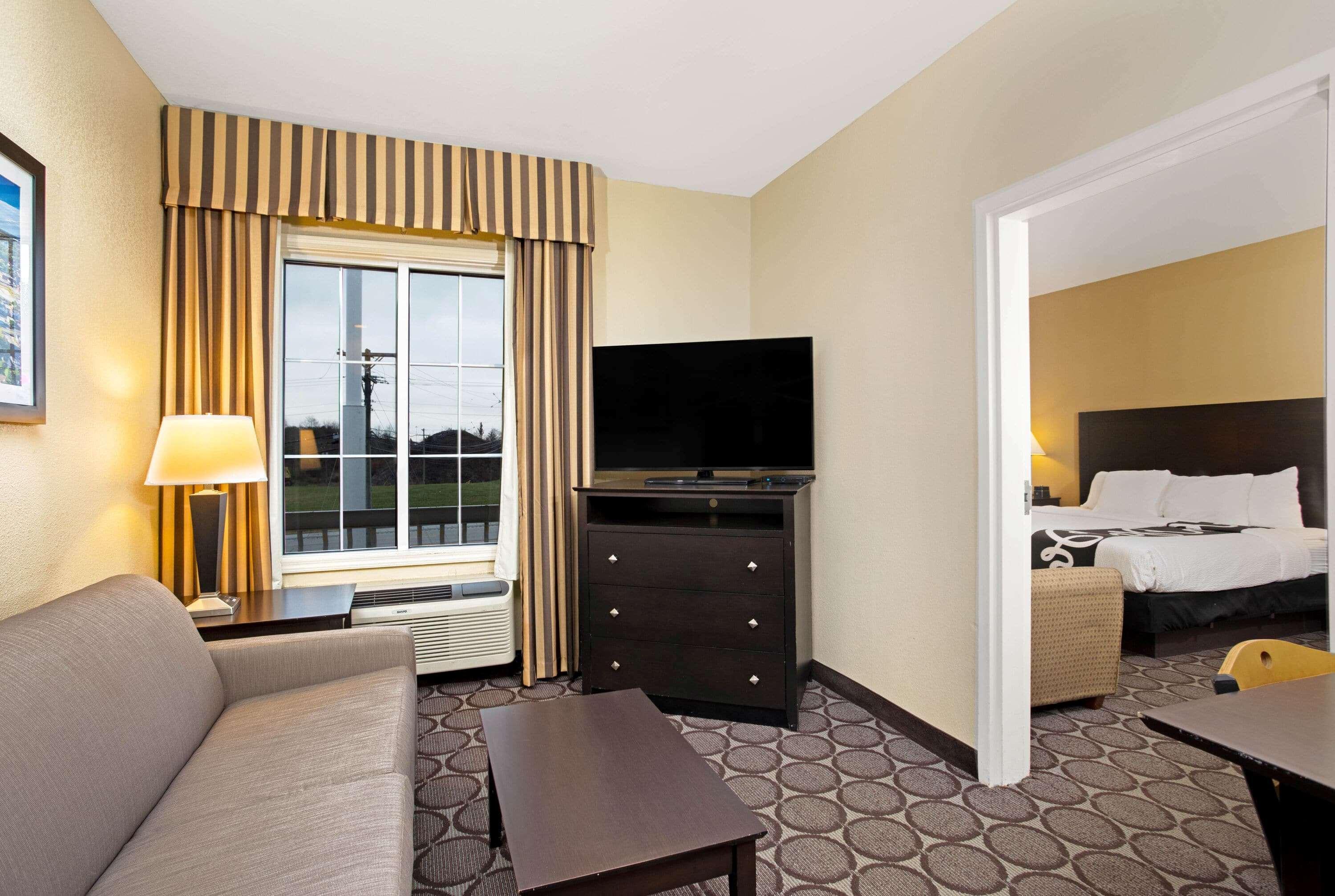 Отель La Quinta By Wyndham Lexington South / Hamburg Экстерьер фото