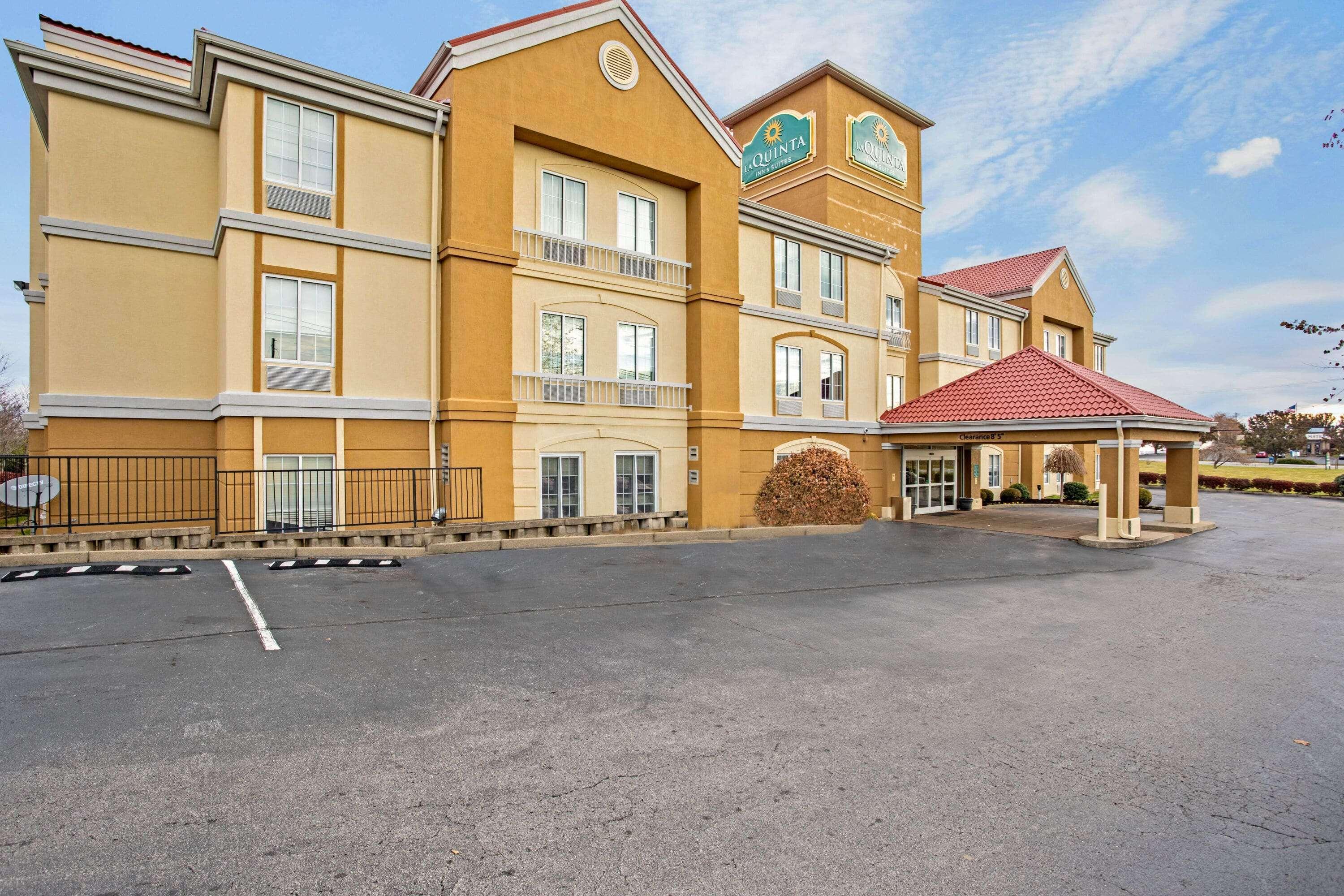Отель La Quinta By Wyndham Lexington South / Hamburg Экстерьер фото