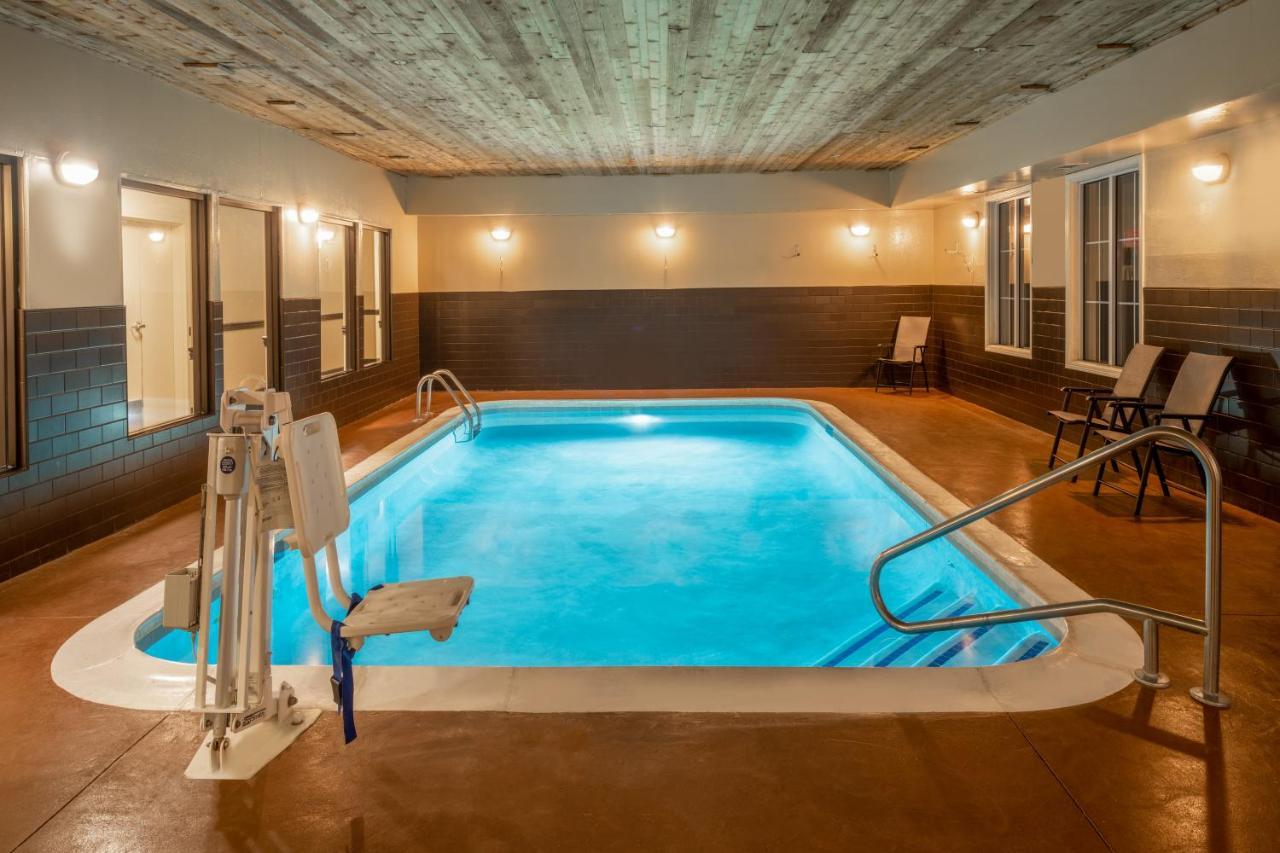 Отель La Quinta By Wyndham Lexington South / Hamburg Экстерьер фото